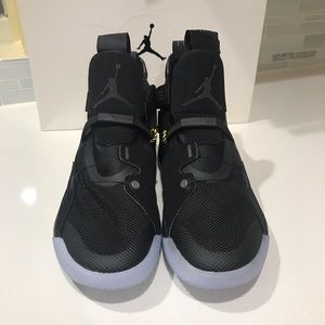 ⚜️ Air Jordan 33 ‘Utility Blackout’ ⚜️